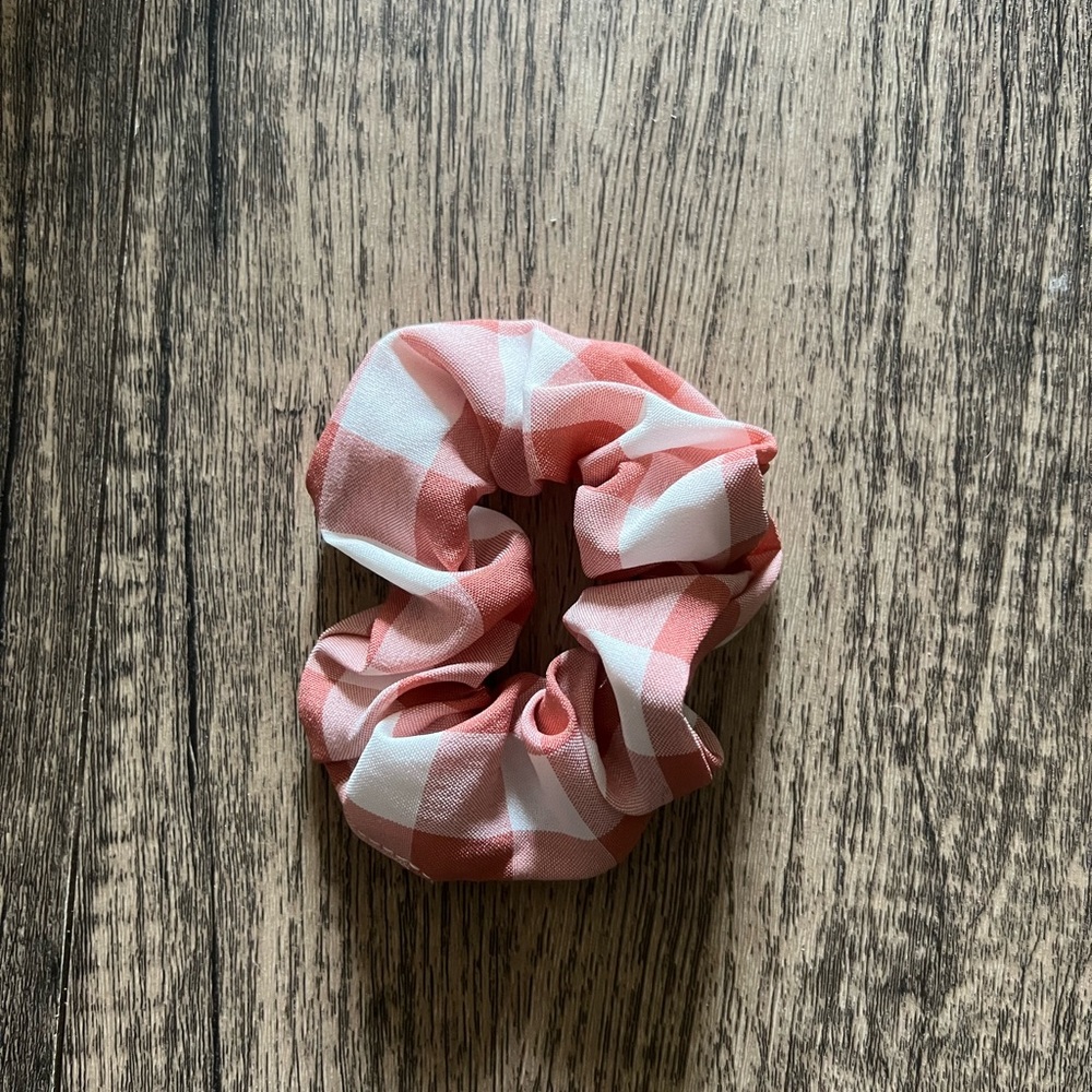 Pink Plaid Scrunchie
